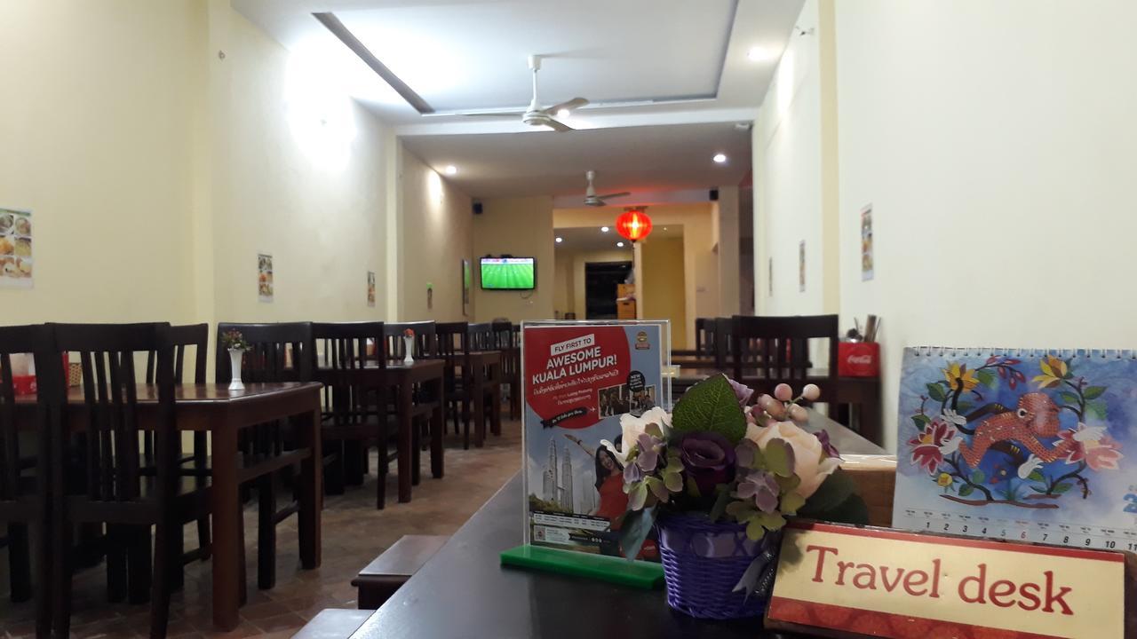 Tony Central Hostel Luang Prabang Exterior foto